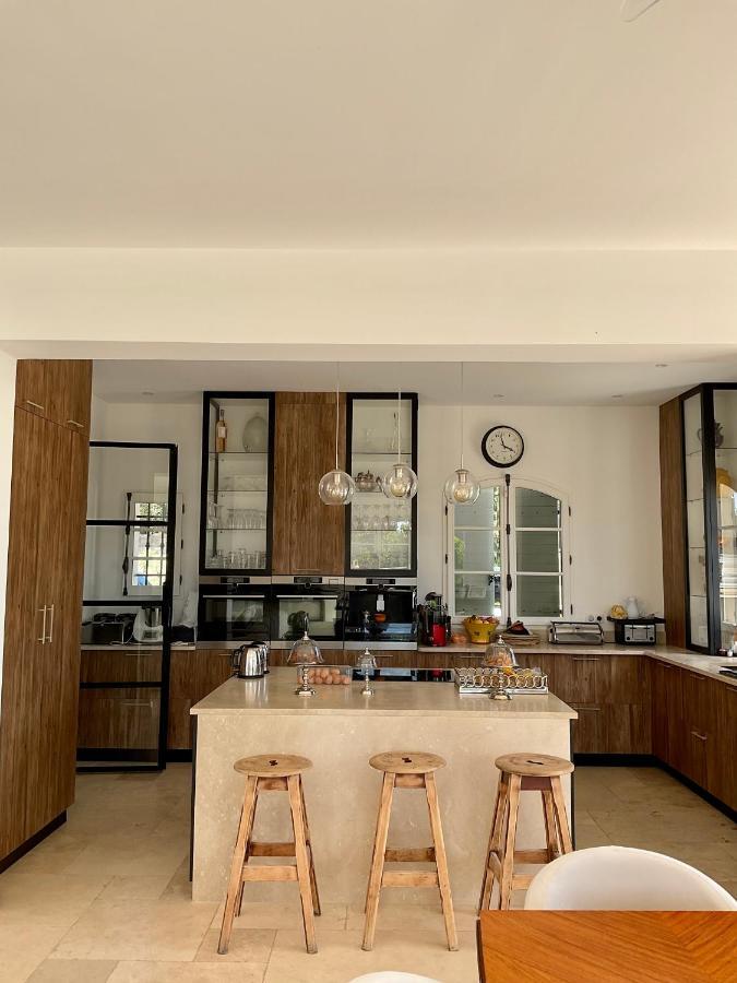 エクス＝アン＝プロヴァンス La Soleillade Aixoise Bed & Breakfast エクステリア 写真