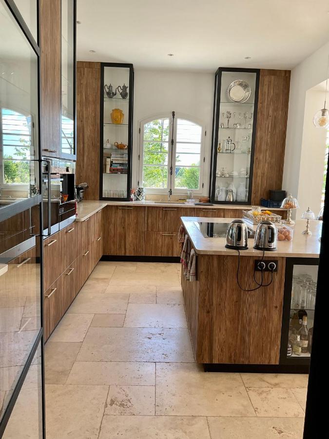 エクス＝アン＝プロヴァンス La Soleillade Aixoise Bed & Breakfast エクステリア 写真