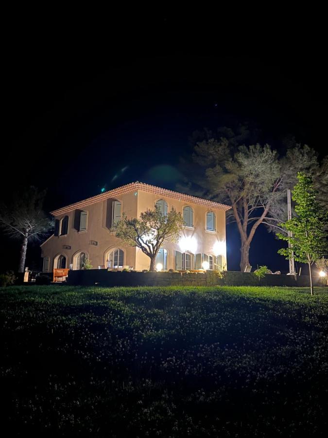 エクス＝アン＝プロヴァンス La Soleillade Aixoise Bed & Breakfast エクステリア 写真