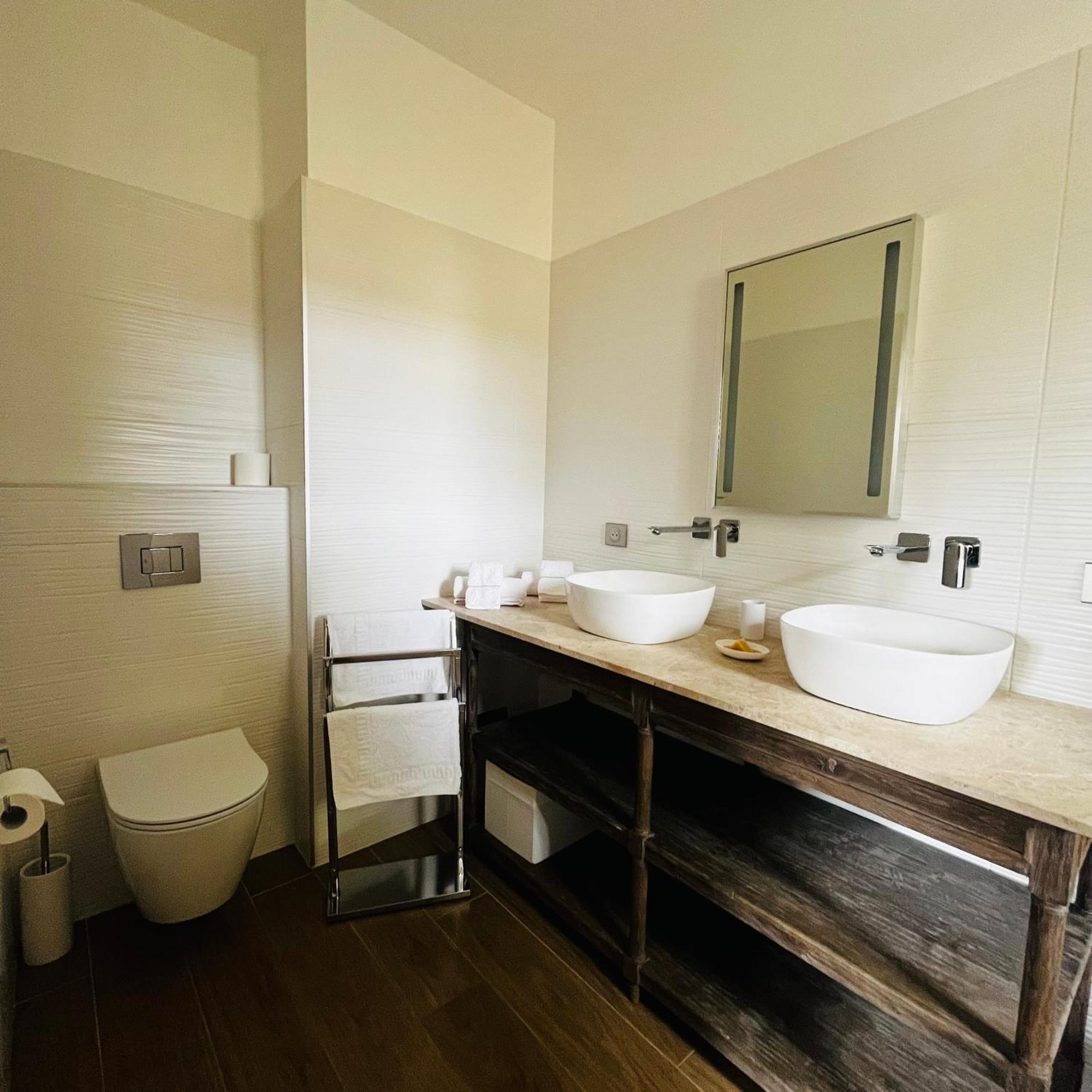 エクス＝アン＝プロヴァンス La Soleillade Aixoise Bed & Breakfast エクステリア 写真
