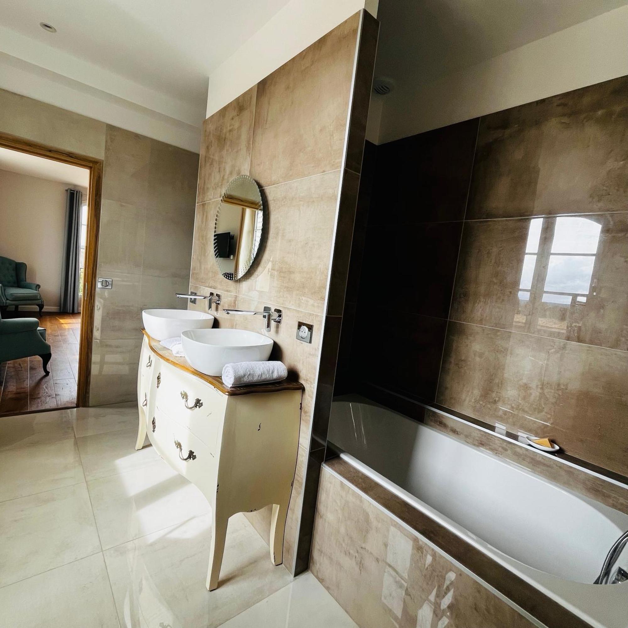 エクス＝アン＝プロヴァンス La Soleillade Aixoise Bed & Breakfast エクステリア 写真